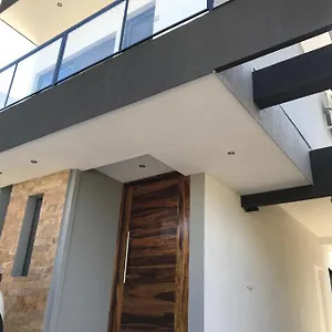  Apartamento Departamento Moderno Y Con Excepcional Vista A La Montaña